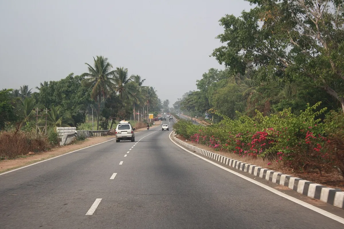 An Indian Highway in Karnataka 2009
